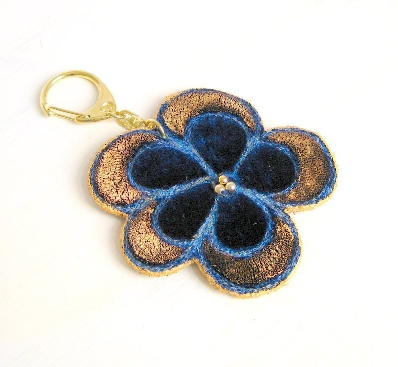 Keyring flower dark blue velvet golden handmade unique