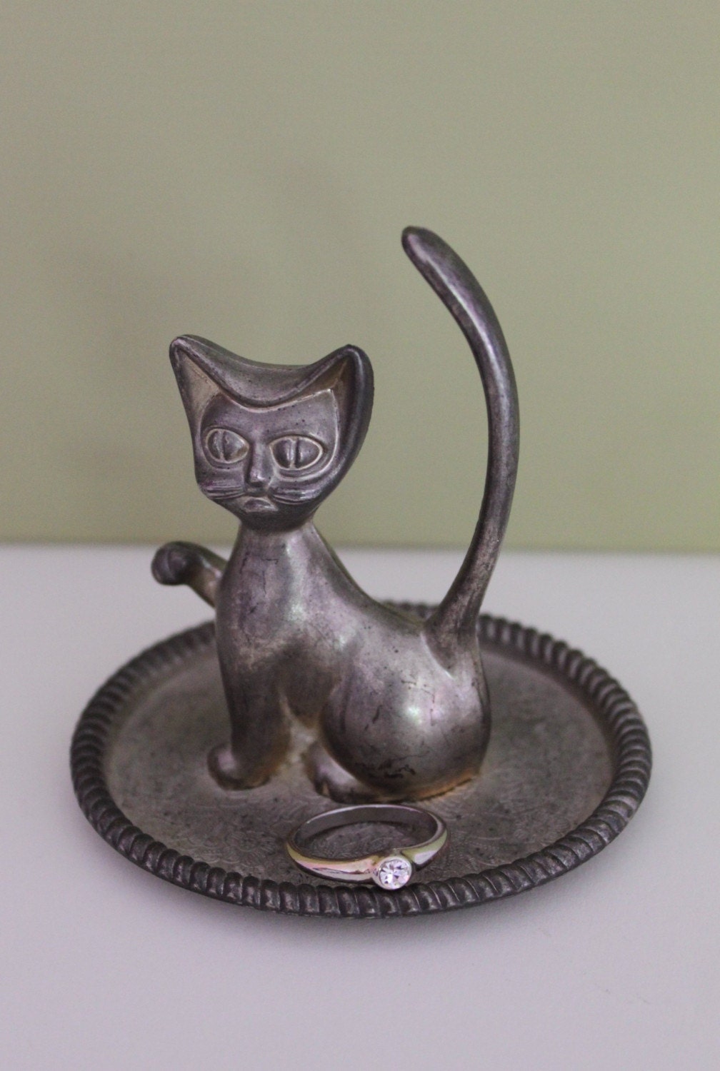 VINTAGE cat JEWELRY HOLDER