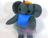 Circus Elephant: Cuddly Plush Toy