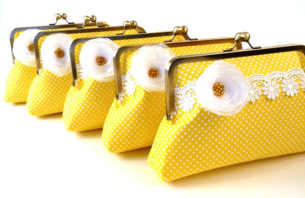 5 Bridesmaids Clutches, Wedding Clutch, Bridesmaids Gift- Yellow Daisy Wedding Clutch with Venetian Lace and Chiffon Flower