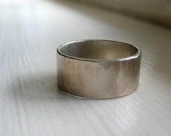 Unique white gold wedding band for men and women