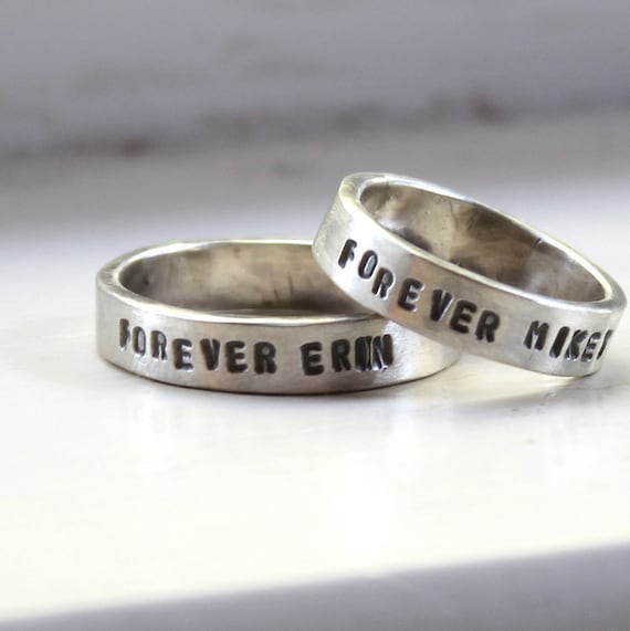 Wedding Band Set - Rustic personalized wedding  rings