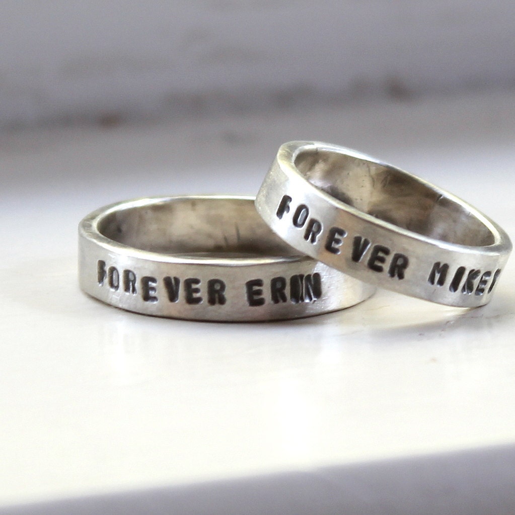 Wedding Band Set - Rustic personalized wedding  rings