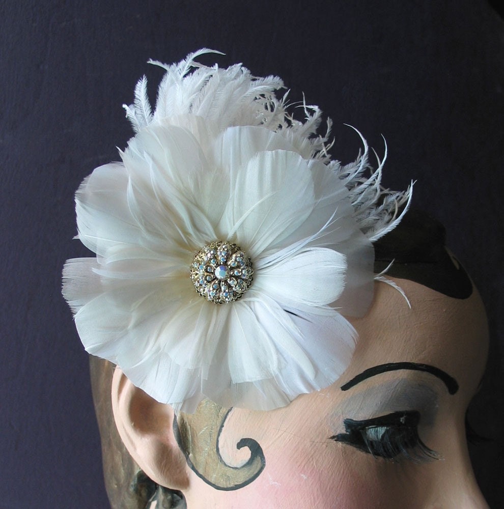 ivory feather fascinator hair accessory, bridal hair flower, feather fascinator, crystal center, hair clip - Batcakes Couture