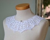 Lace crochet collar, white cotton F564