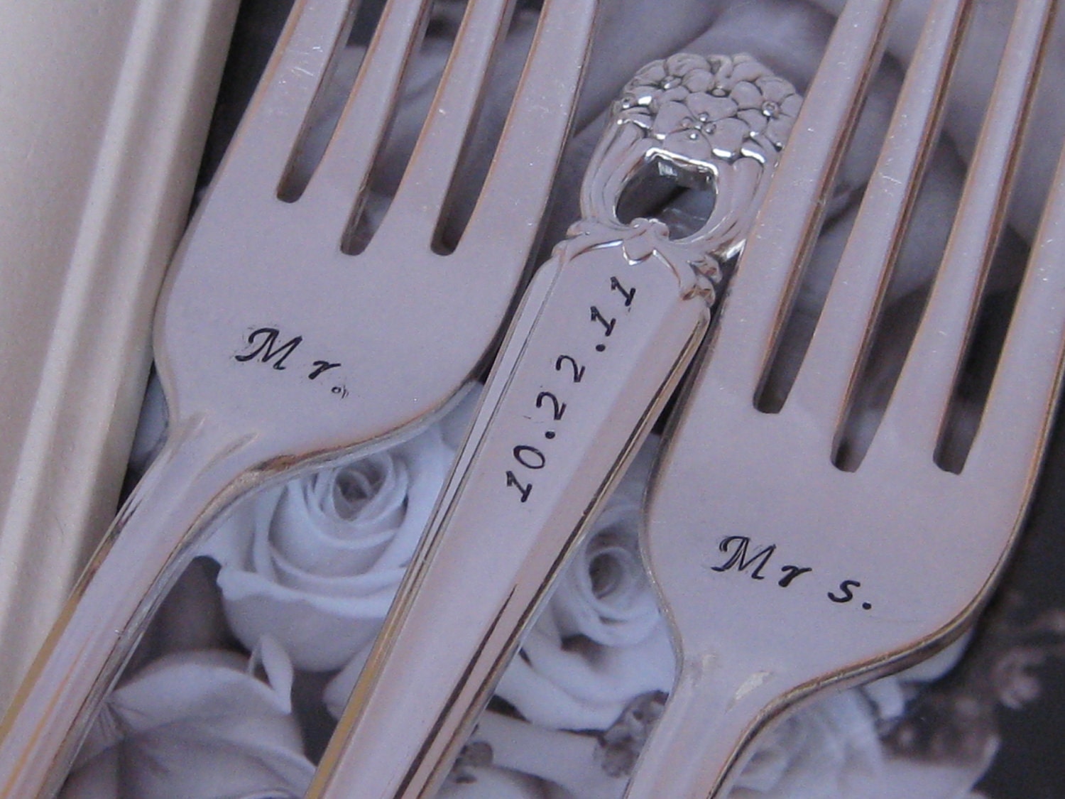 Vintage Upcycled Mr & Mrs Wedding/Anniversary Silverplate Handstamped Cake Fork Set With KEYCHAIN- ETERNALLY YOURS pattern