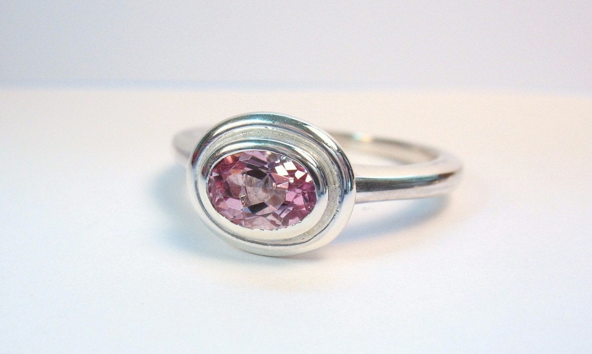 Simple Oval Light Pink Topaz Ring