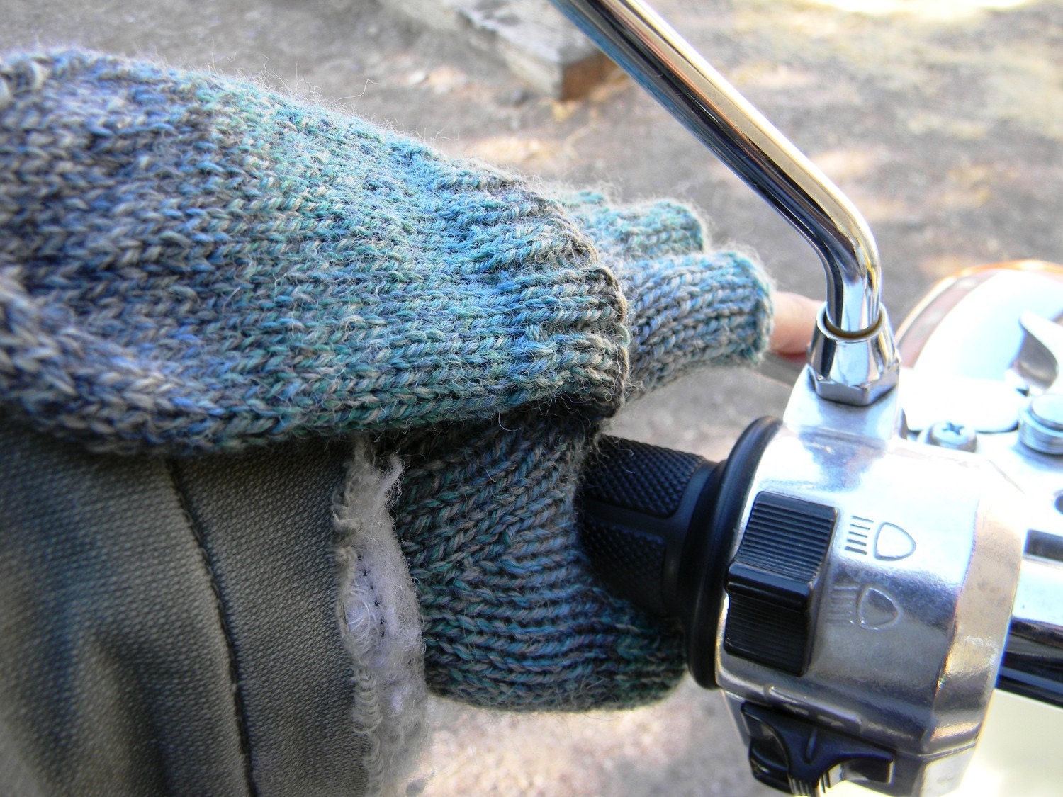 Knick Knack Knucks Pattern PDF