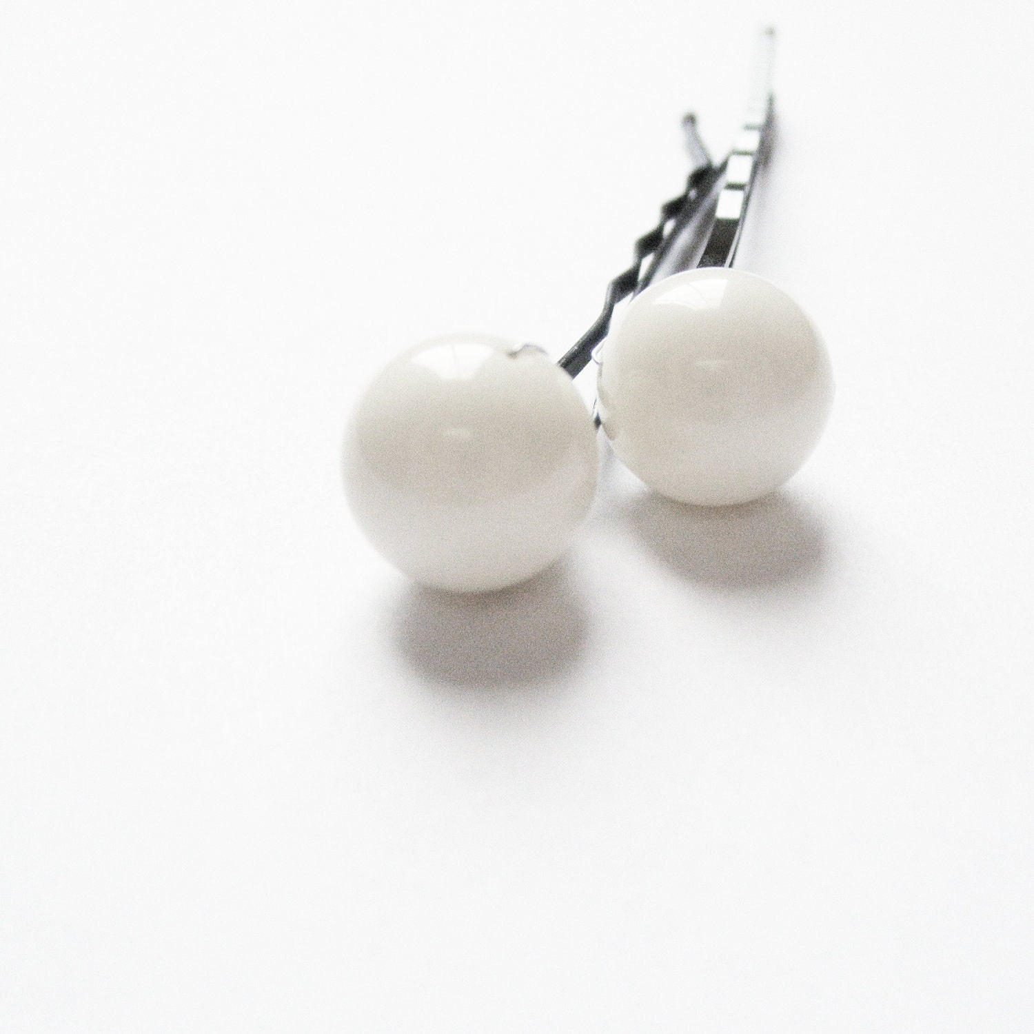 Pearl Hair Pins - one pair of Large Ivory bobby pins (10 mm Swarovski pearls) Fashion Wedding Hair Accessory - embellishingyou
