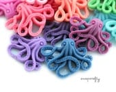 4pc spooky octopus cabochons, matte resin, flatback for gluing to hairpins and rings 35mm