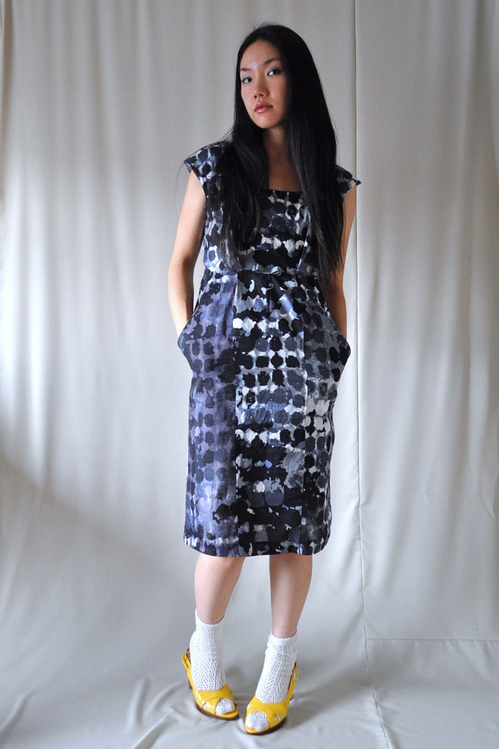 Christmas Sale 25% off Black & Gray Abstract Dot Print Dress