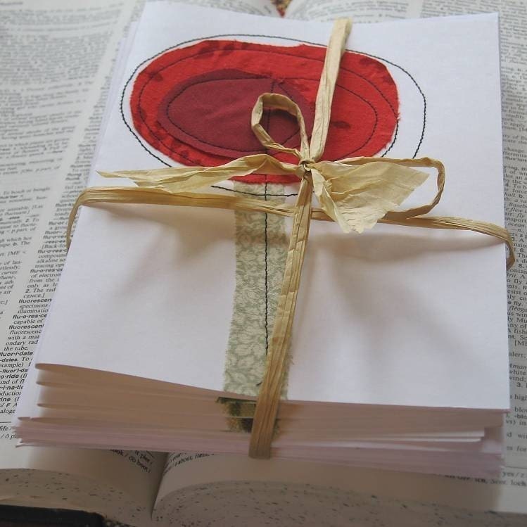 Set of 6 stitched recycled poppy notecards 