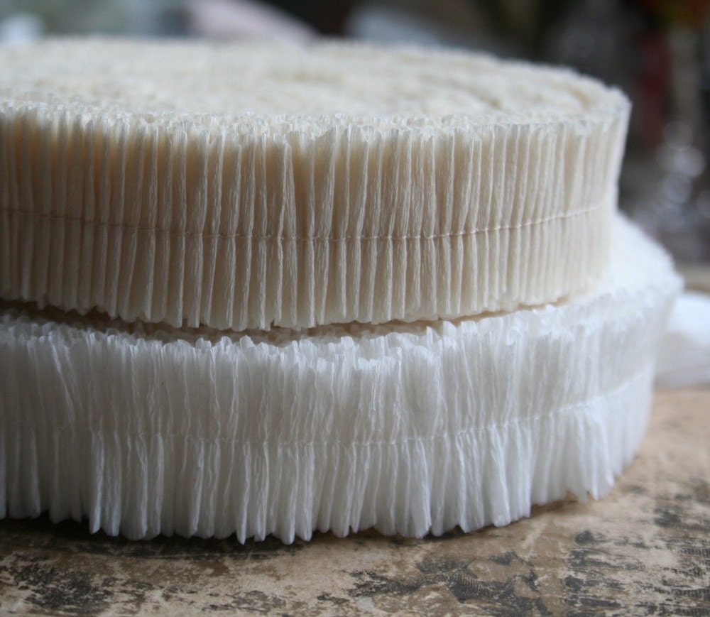 tiny white snow drop crepe paper ruffles with scalloped edges