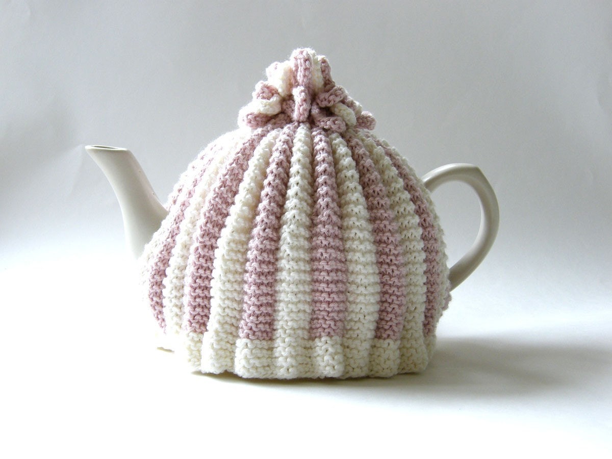 Knit Tea Cosy