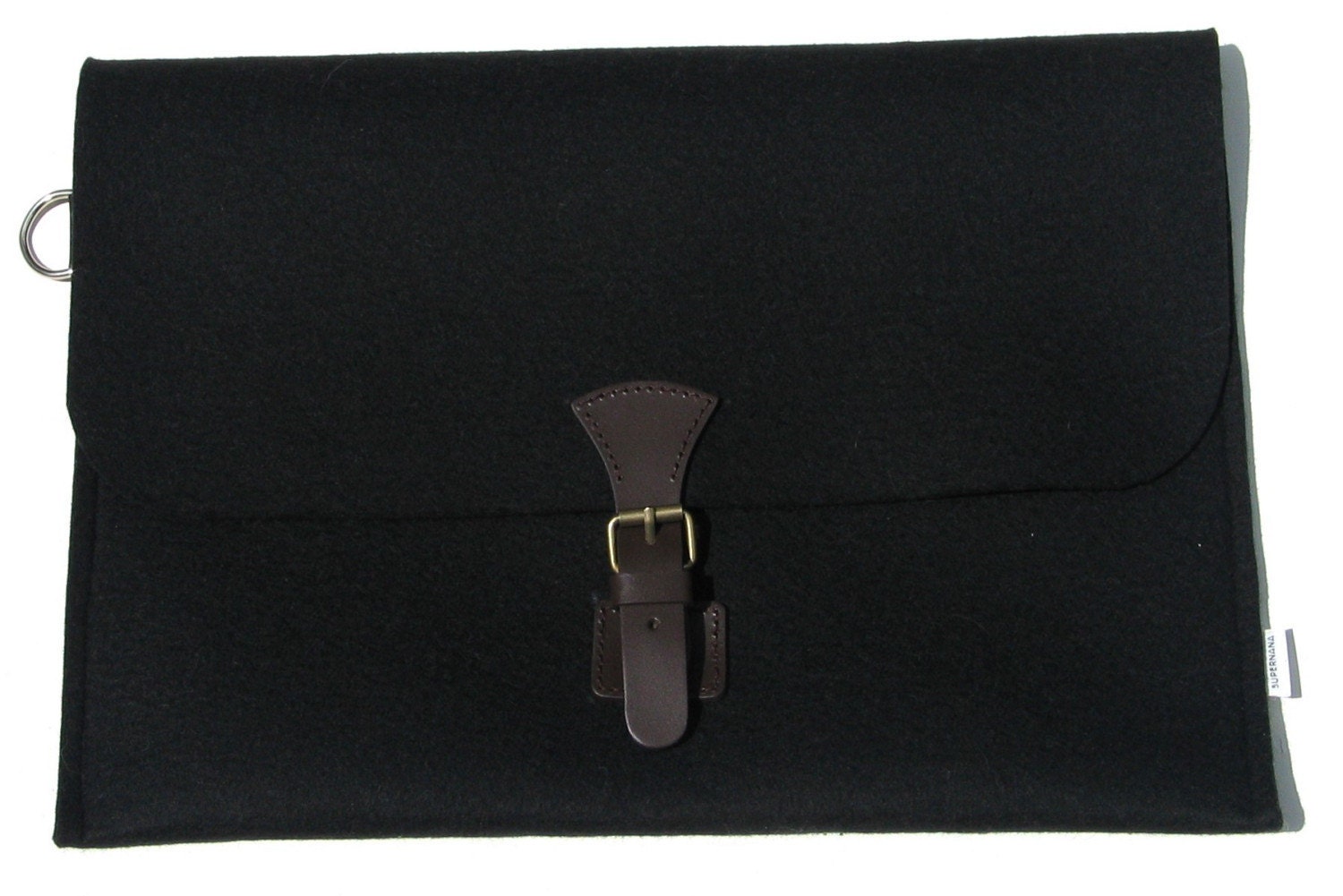 Thick felt sleeve for 17 inch MacBook