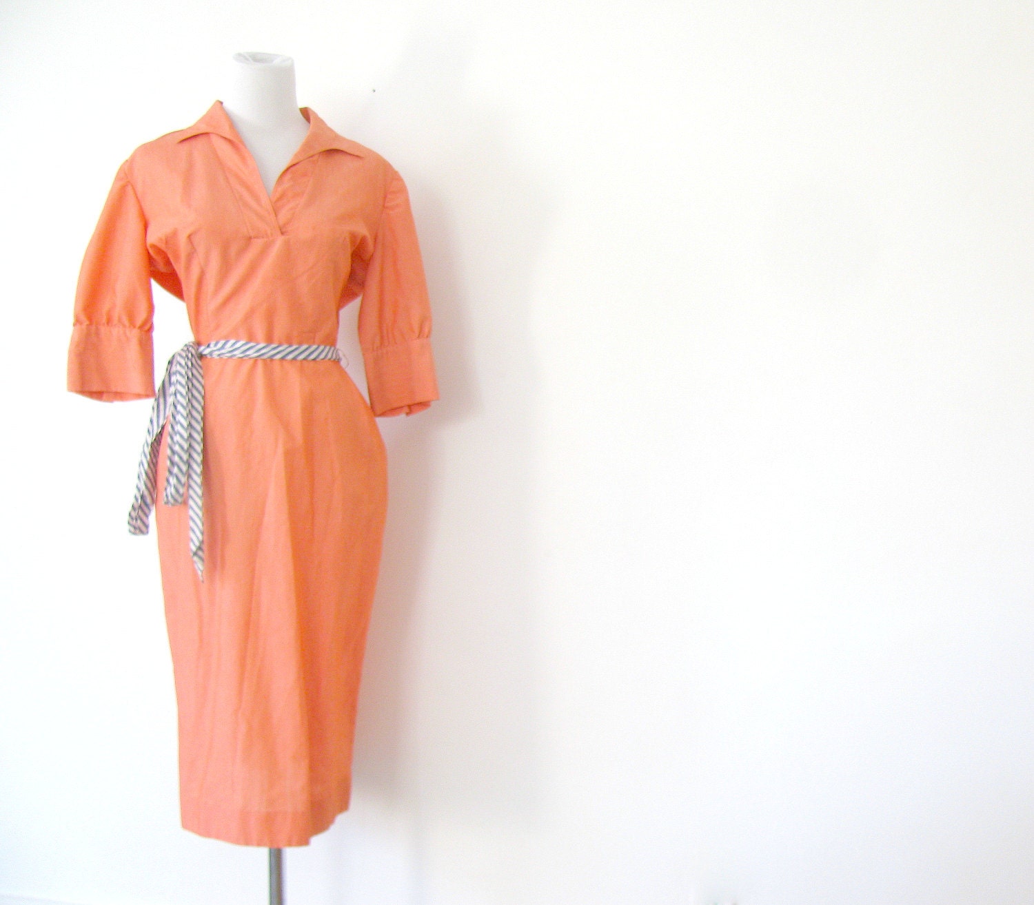 1940s Day Dress M Deep Coral Vintage