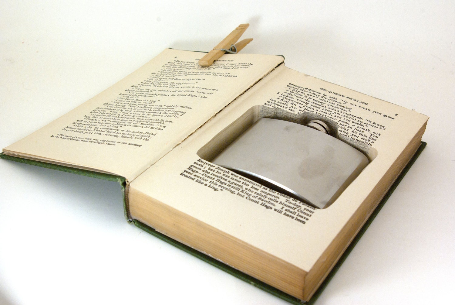 Hollow Book Safe w Flask -  Alexander Dumas Collection
