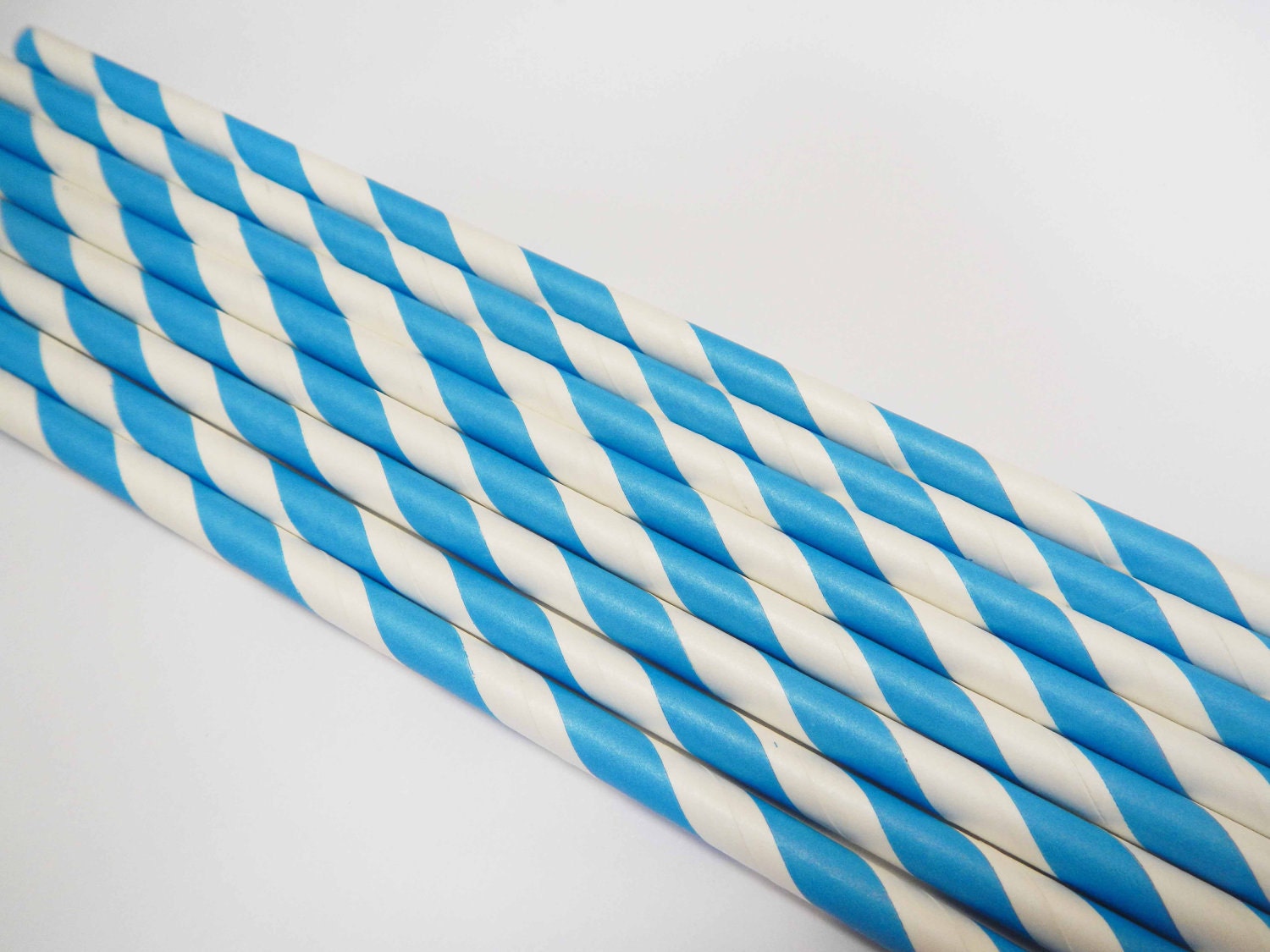 50 Circus Blue White Striped Paper Straws - Parties, weddings, graduations  FREE DIY Flags