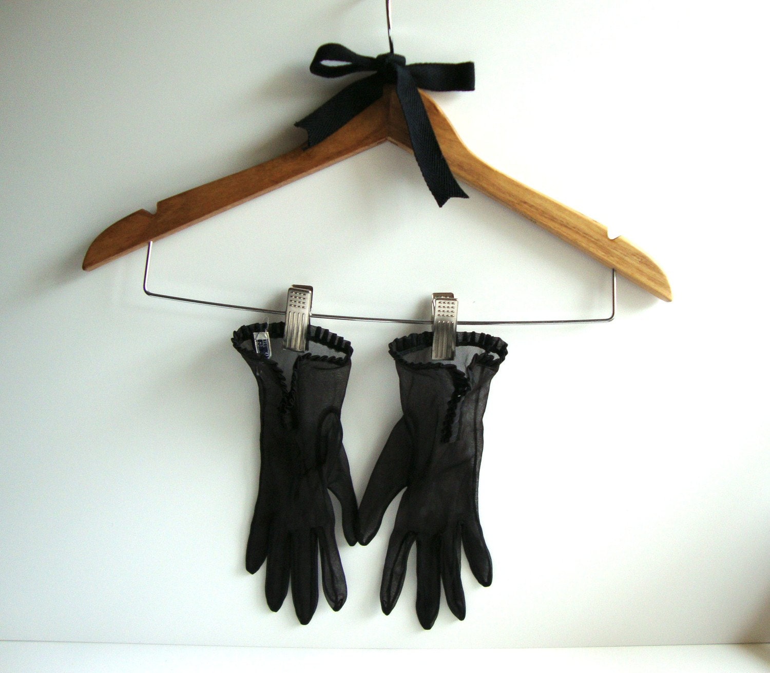 Chiffon Gloves