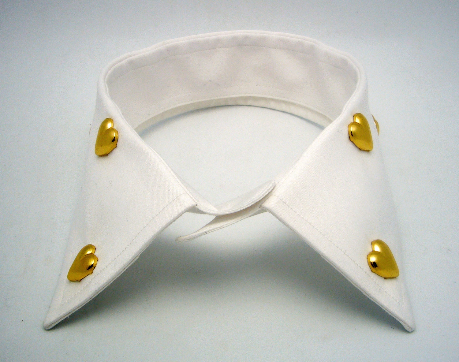 Wear Your Heart On Your Neck studded detachable collar (Gold/White)