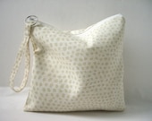 Utility Pouch, Make Up Bag, Water resistant bag, zippered pouch, Women, Re-usable Snack Bag, Travel Pouch, Ivory Alligator