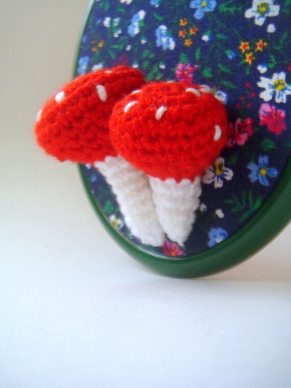 Spring Mushrooms  Wall Decoration Ornament