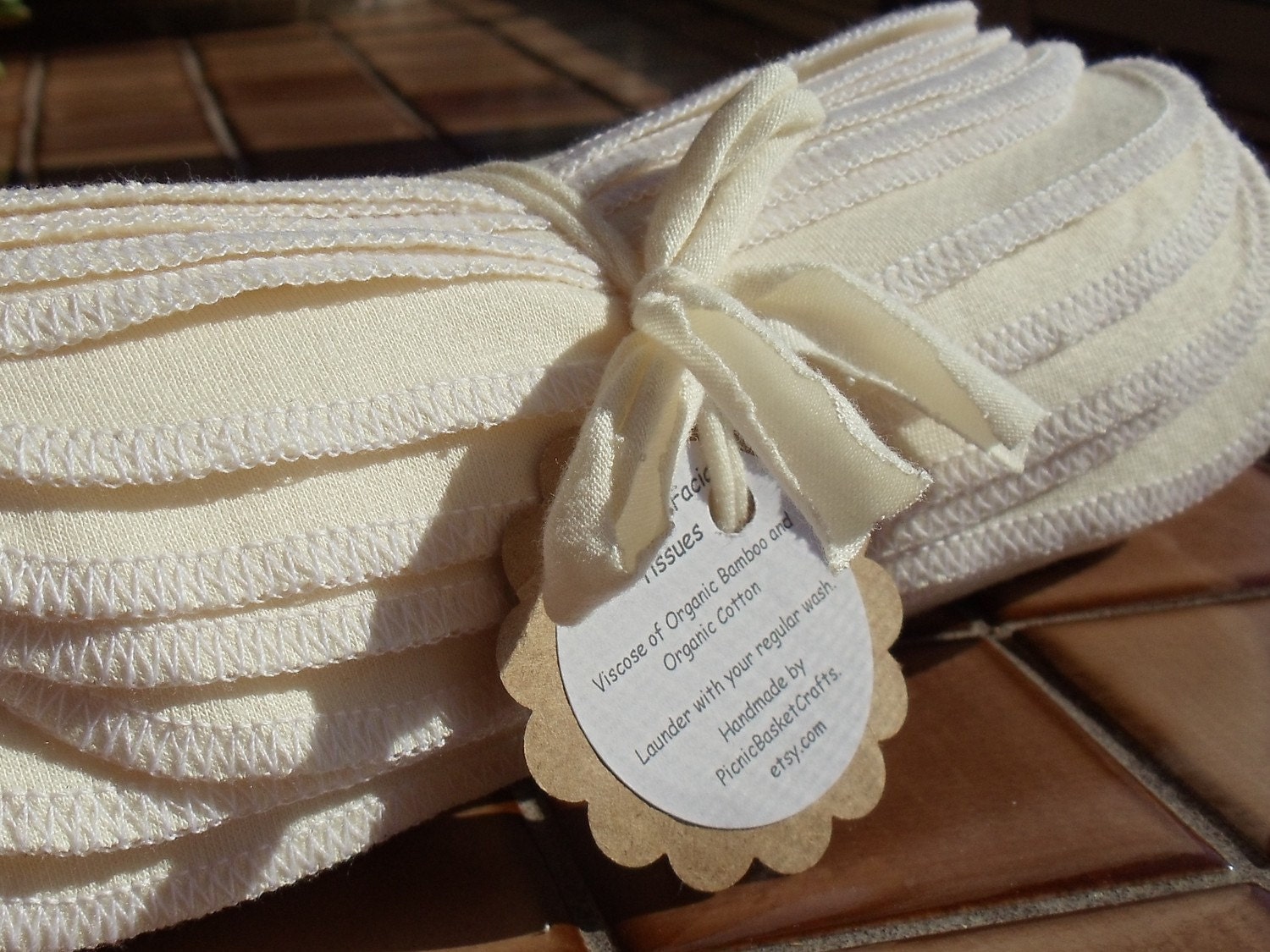 Organic BAMBOO Alternative to Facial Tissues - 12 Full Size Cloths With Bonus Mesh Wash Bag