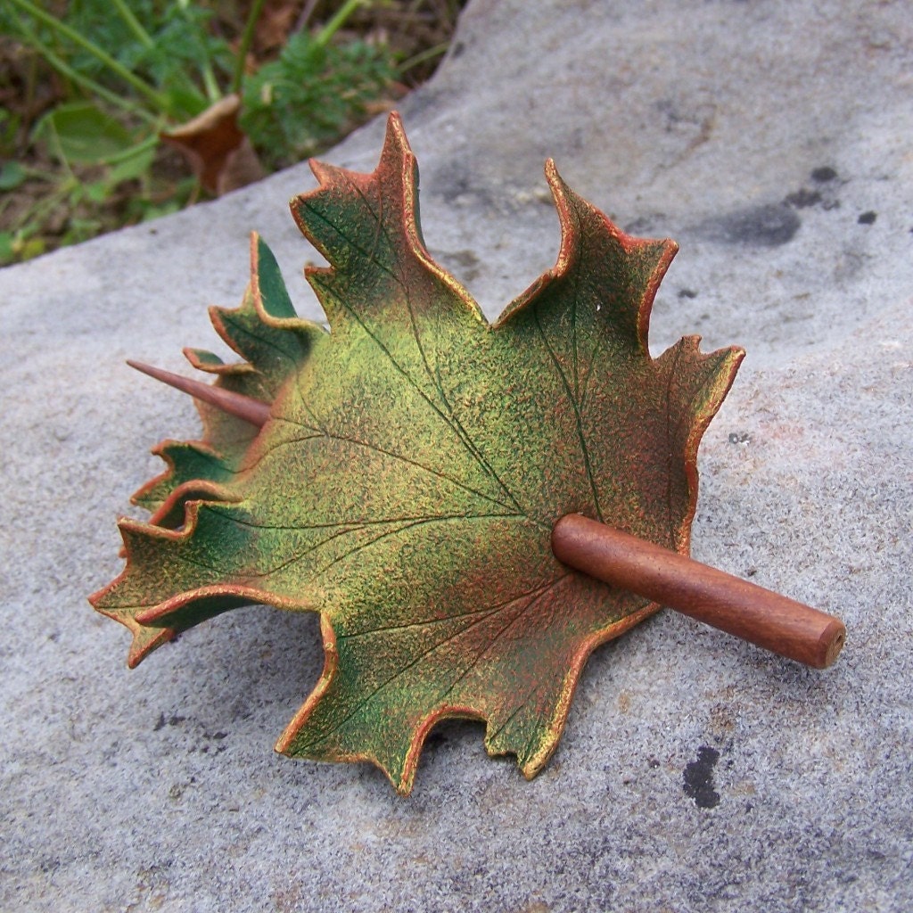 Autumn Oak Leaf Leather  Hair Cup