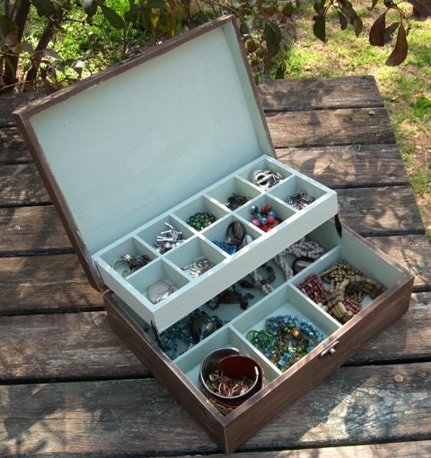 Brown  Shabby Chic Wooden Jewelry Box