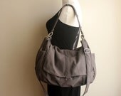 5th Anniversary 15% SALE -  Daniel in gray // Shoulder bag / Messenger / tote / Diaper bag / Handbag / For Her / new Mom / Women