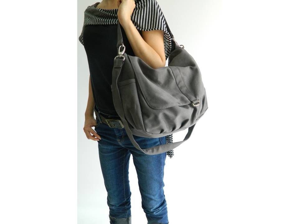 5th Anniversary 15% SALE - Daniel in gray  // Shoulder bag / Messenger / tote / Diaper bag / Handbag / For Her / new Mom / Women