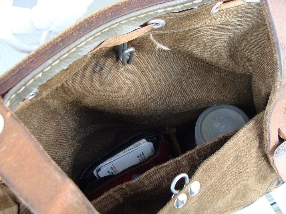 VINTAGE SWISS Military Bag bull meatbagz original design