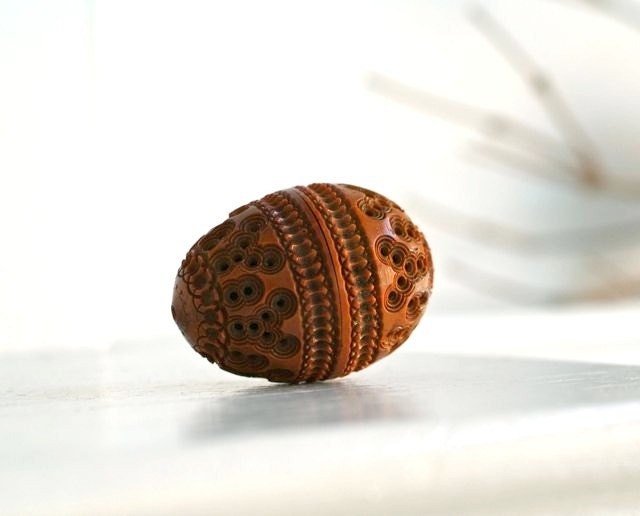 antique victorian carved coquilla nut sewing egg