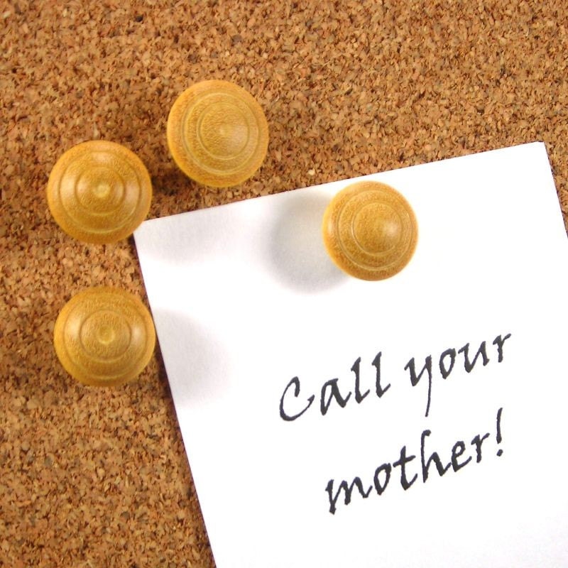 Yellowheart Wooden Pushpins Set