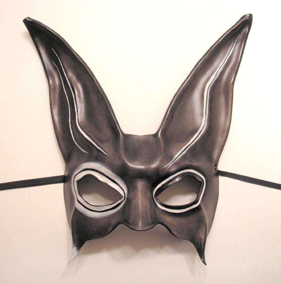 rabbit with shades 