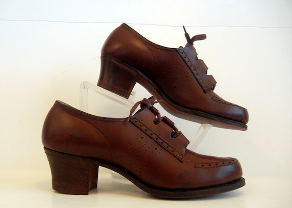 1940's Shoes / Mrs Brown's Lovely Daughters Vintage 40's Oxford Lace Up Shoes Never Worn