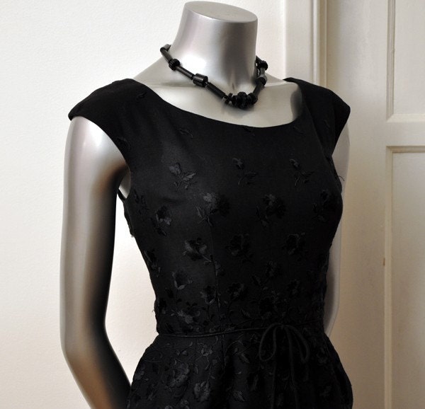 1950s dress / Vintage 50's Dress Elegant Ben Barrack Black Embroidered Details