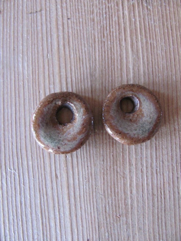 Pair of earring beads