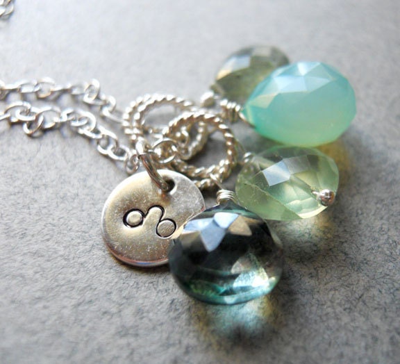 LEO Zodiac Necklace GREEN Cluster