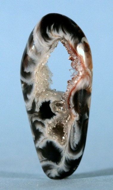 SENSATIONAL Ring or Pendant OcoOcho Agate w\/druzy 15mmx34mmx5mm