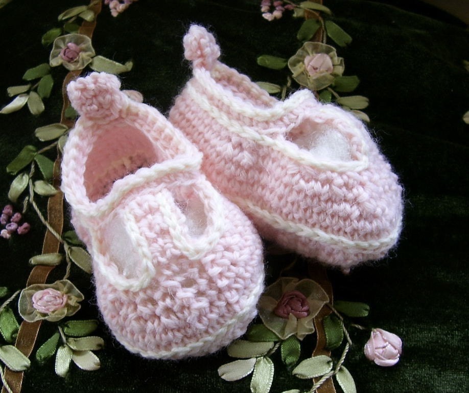 Download Now - CROCHET PATTERN T-Strap Mary Jane Baby Shoes - Pattern PDF