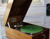 1922 Portable Victor Victrola Phonograph - VV50 54843   Reserved for esbaby