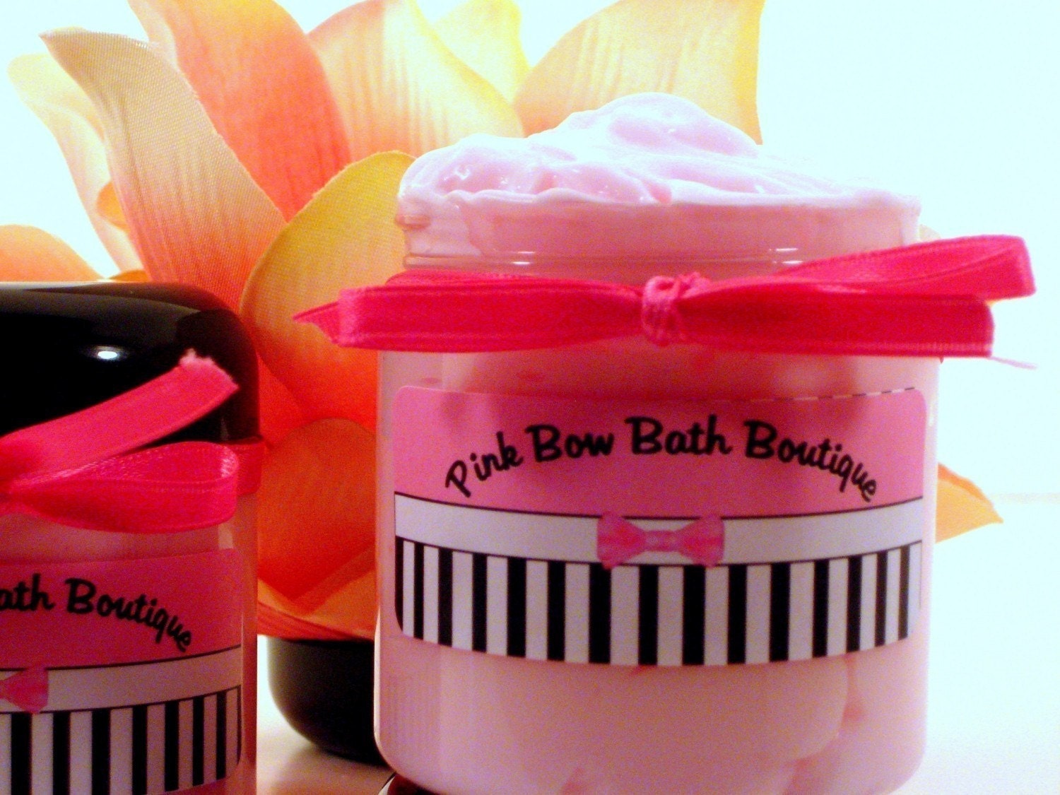 Cotton Candy Cupcakes Whipped Body Frosting enriched with Sweet Almond Oil and Apricot Kernel Oil
