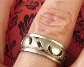 vintage art nouveau style heart and lily flower design silver ring