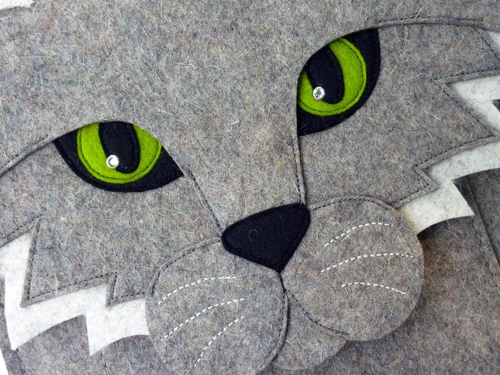 Cat iPad case - Gray felt