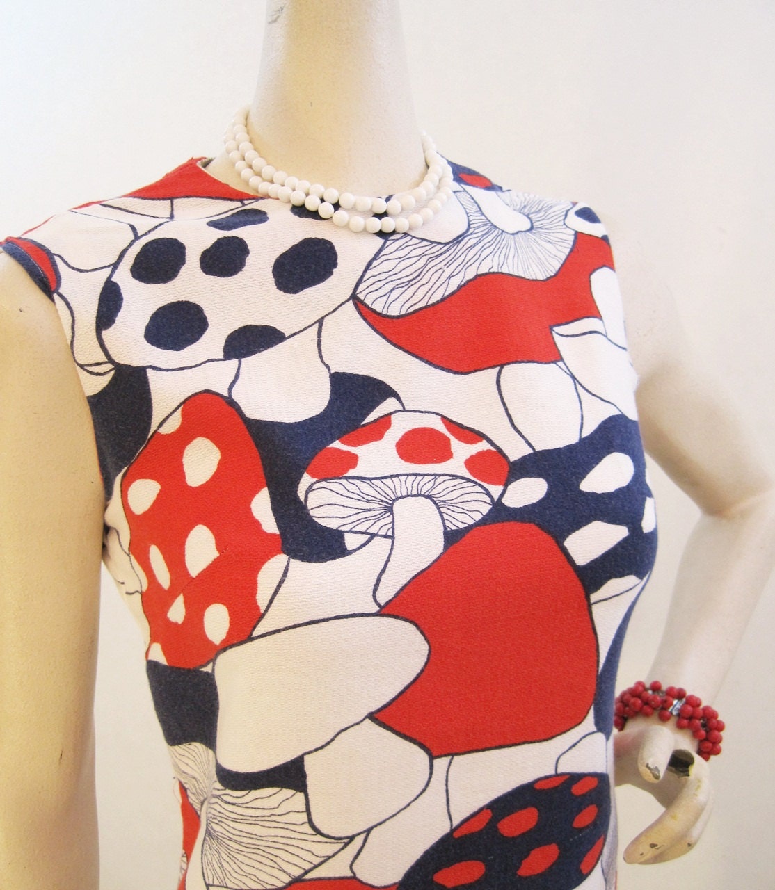 60s Dress Vintage MOD Magical Mushroom Novelty Print Mini Shift S M