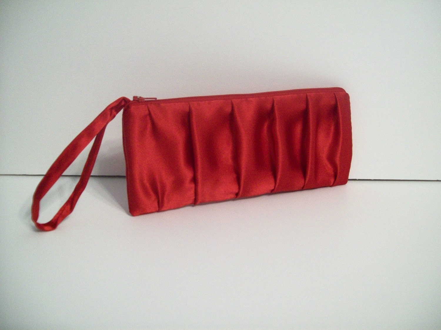 Pleated Clutch (choose colors) Monogram available- Bridesmaid gifts, bridesmaids wristlets, bridal bags, purse, wedding party