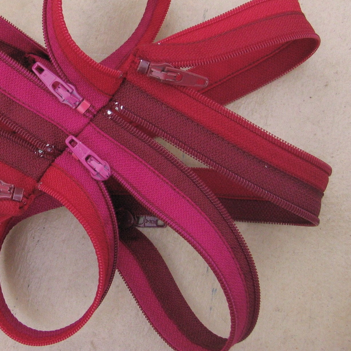 Twisted Zipper Case