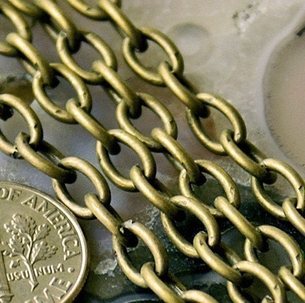 SALE- Antique Bronze Chain Oval Link cable Chains for necklace 7x5mm c02(30ft)