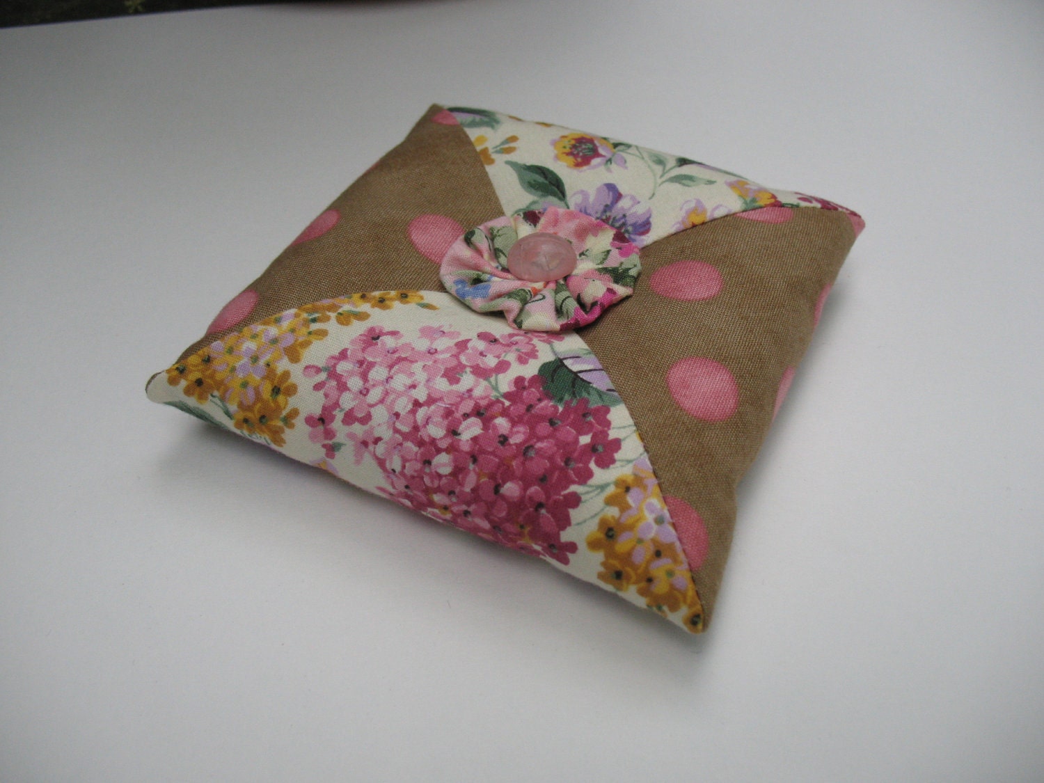 Floral Dots Pincushion Embellished w/ YoYo & Buttons, Crushed Walnut Filling